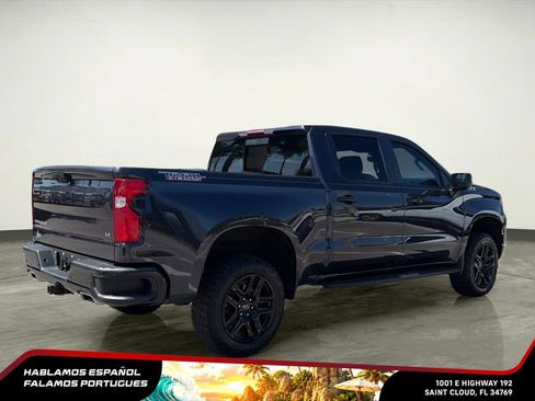 Used 2024 Chevrolet Silverado 1500 LT Trail Boss w/ LT Trail Boss Premium Package AWD/4WD image 8