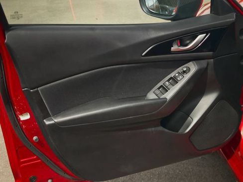 Used 2014 MAZDA MAZDA3 i Touring FWD image 22