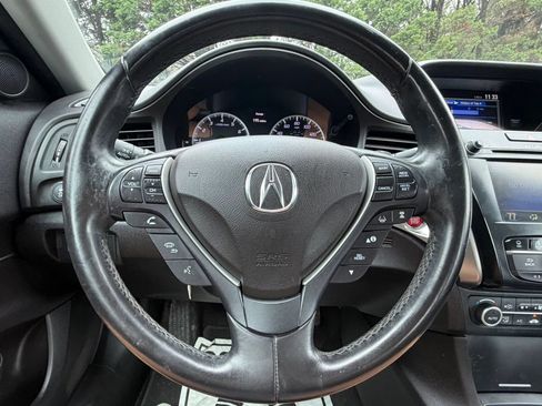 Used 2018 Acura ILX FWD image 29