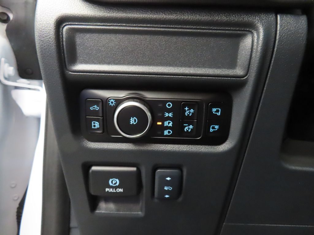 Used 2025 Ford F150 Lariat w/ Bed Utility Package AWD/4WD image 53