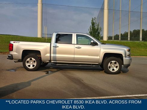Used 2018 Chevrolet Silverado 1500 LT w/ All Star Edition AWD/4WD image 2