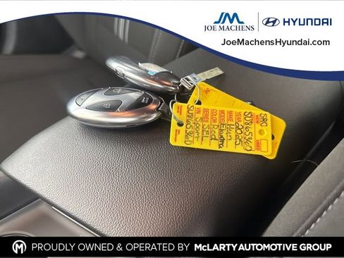 Certified 2025 Hyundai Elantra Sport image 30