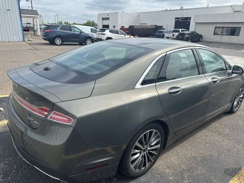 Used 2017 Lincoln MKZ Select AWD/4WD image 12
