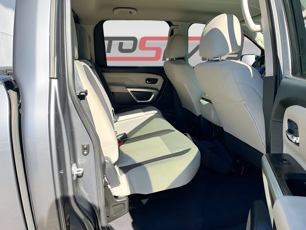 Used 2023 Nissan Titan SV w/ Accessory Utility Package AWD/4WD image 24