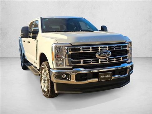 New 2026 Ford F250 XLT w/ FX4 Off-Road Package image 7