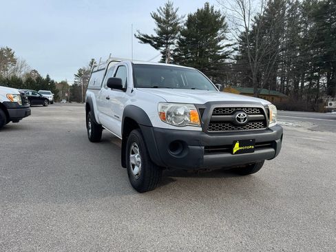 Used 2011 Toyota Tacoma 4x4 Access Cab V6 image 6