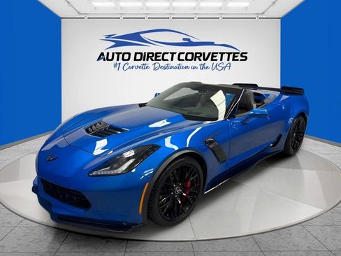 Used 2015 Chevrolet Corvette Z06 w/ 3LZ Preferred Equipment Group RWD image 1