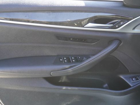 Used 2018 BMW 530i image 23