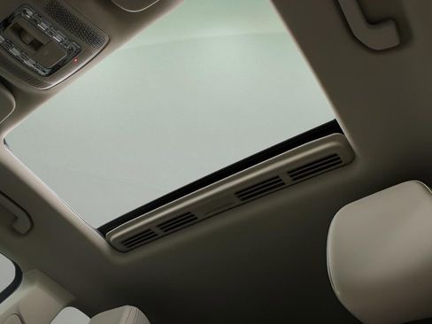 Used 2024 Mercedes-Benz GLE 350 4MATIC image 21