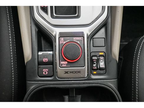 Used 2022 Subaru Forester Premium AWD/4WD image 42