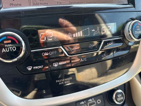 Used 2020 Nissan Murano Platinum w/ Cargo Package FWD image 18