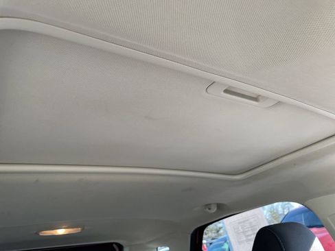 Used 2021 Ford EcoSport SE image 44