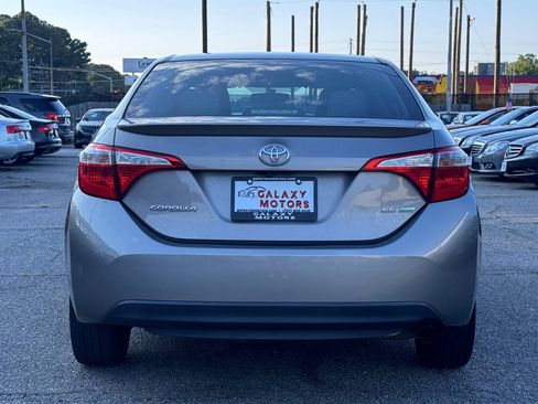 Used 2016 Toyota Corolla LE FWD image 6