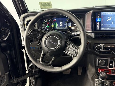 Used 2025 Jeep Wrangler Unlimited Sport S 4xe AWD/4WD image 14