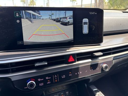 New 2025 Kia Sorento S w/ Panoramic Sunroof Package image 10