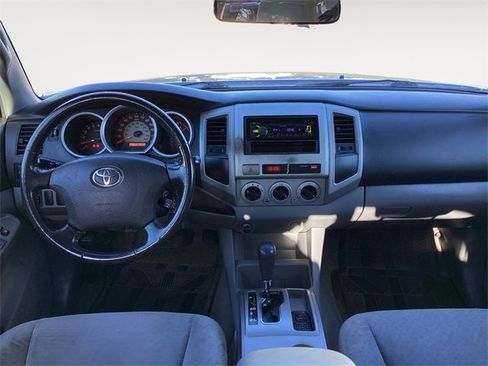 Used 2008 Toyota Tacoma PreRunner image 10