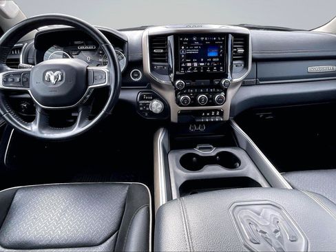 Used 2022 RAM 1500 Laramie AWD/4WD image 38