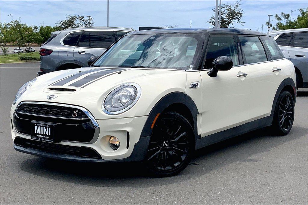 Used 2017 MINI Cooper Clubman S FWD image 2