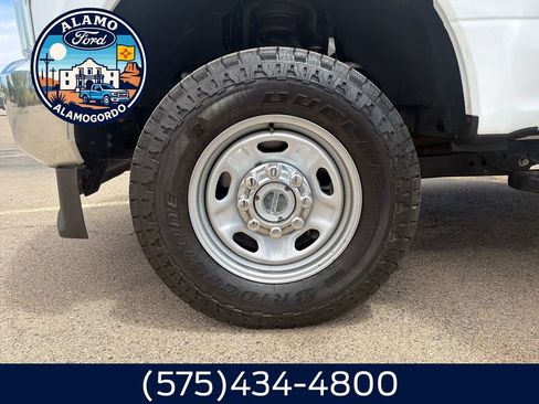 Used 2022 Ford F250 XL w/ Power Equipment Group AWD/4WD image 26