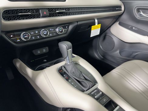 New 2026 Honda HR-V EX-L image 17