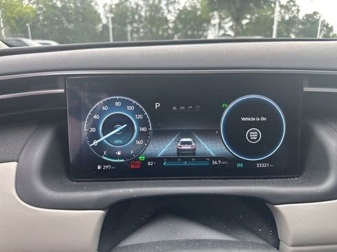 Used 2024 Hyundai Tucson Limited AWD/4WD image 10