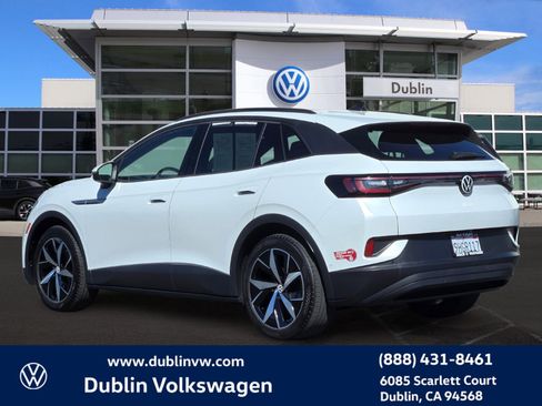 Used 2023 Volkswagen ID.4 Pro S image 6