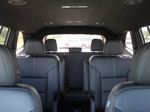 New 2026 GMC Acadia Elevation w/ Super Cruise Package image 16