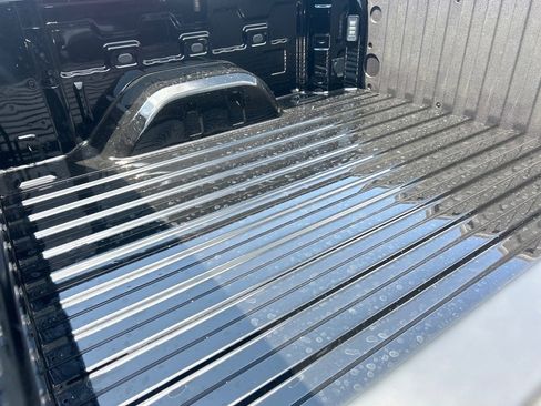 New 2026 Chevrolet Silverado 1500 LT w/ Leather Package image 23