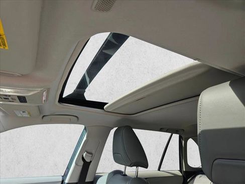 Used 2024 Toyota RAV4 XLE Premium image 16