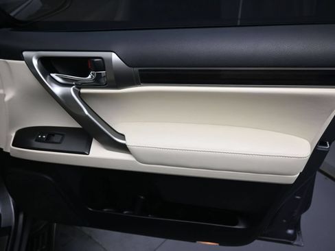 Used 2022 Lexus GX 460 Premium AWD/4WD image 38