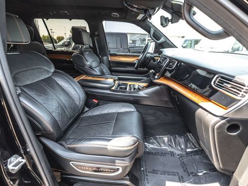 Used 2022 Jeep Grand Wagoneer Series III w/ Flexible Seating Group AWD/4WD image 24