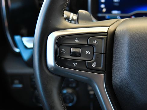 Used 2024 Chevrolet Silverado 1500 LTZ AWD/4WD image 42