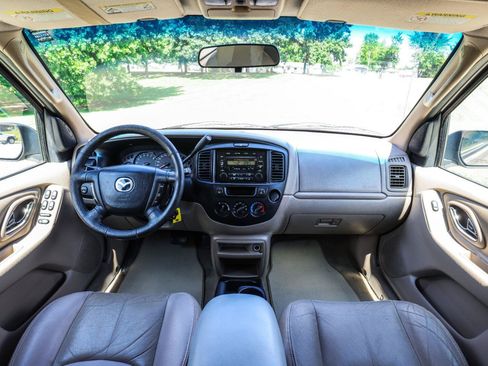Used 2001 MAZDA Tribute ES AWD/4WD image 2