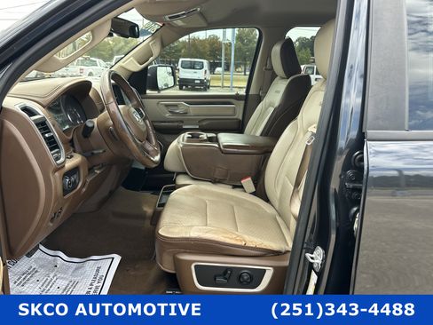 Used 2019 RAM 1500 Laramie image 10