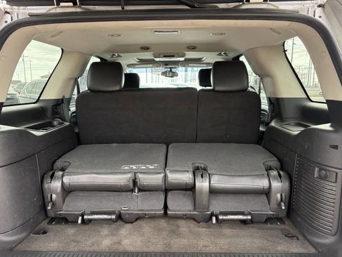 Used 2013 Chevrolet Tahoe LT image 13