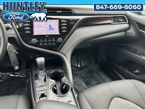 Used 2020 Toyota Camry LE w/ Cold Weather Package image 13