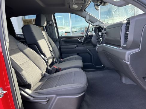 Used 2022 Chevrolet Silverado 1500 LT image 25