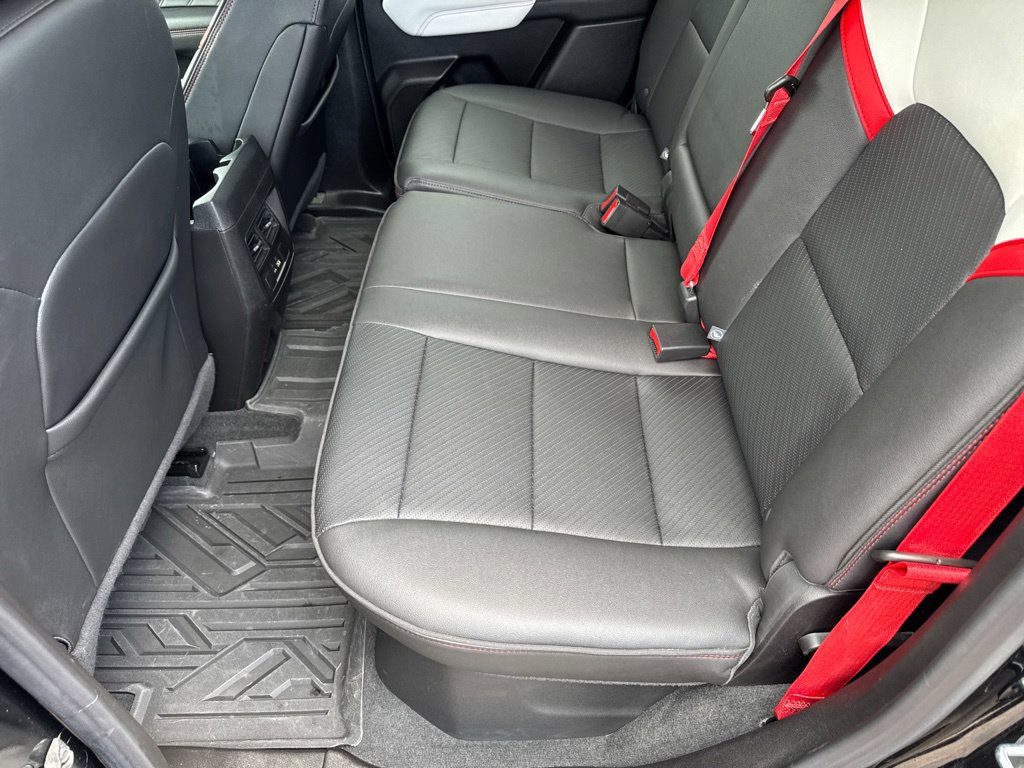 Used 2023 GMC Canyon AT4X AWD/4WD image 27