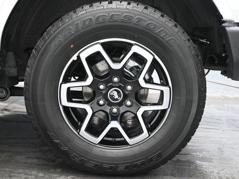 New 2026 Ford Bronco Outer Banks image 22