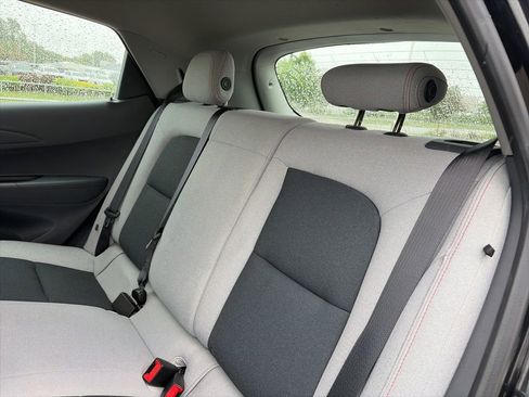 Used 2020 Chevrolet Bolt LT FWD image 37