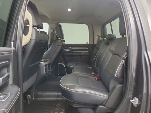 Used 2020 RAM 3500 Laramie image 10