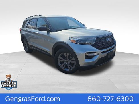 Certified 2022 Ford Explorer XLT w/ Equipment Group 202A AWD/4WD image 1