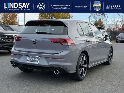 New 2026 Volkswagen GTI SE image 2