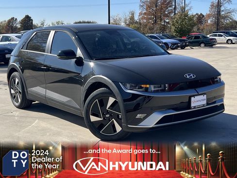 New 2026 Hyundai Ioniq 5 SE image 1