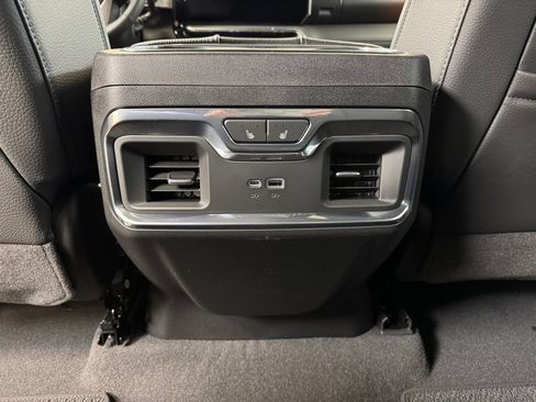 New 2026 GMC Sierra 3500 Denali w/ Technology Package AWD/4WD image 18