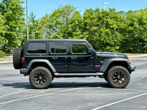 Used 2021 Jeep Wrangler Unlimited Sport AWD/4WD image 9