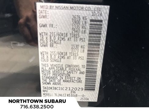 Used 2025 Nissan Pathfinder SV image 29