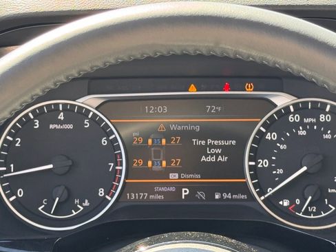 Certified 2022 Nissan Pathfinder SL w/ SL Premium Package image 15