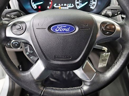 Used 2022 Ford Transit Connect XLT image 15