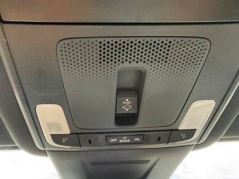 Used 2025 Honda CR-V Sport-L image 27